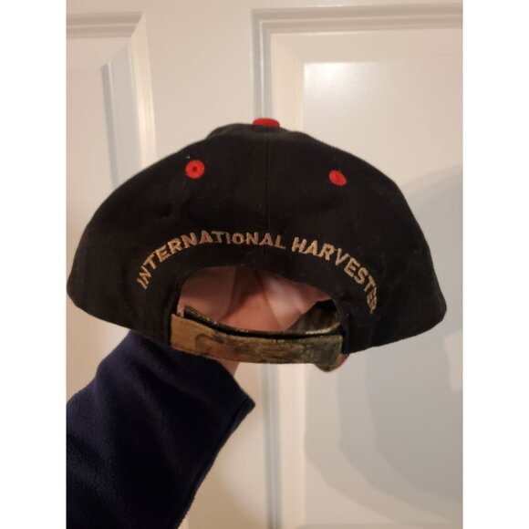 Case International Harvest Hat Small kids one size fits all camo/black/red - Picture 2 of 6